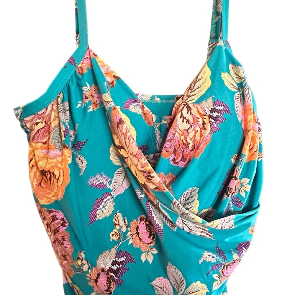 Jantzen Front Wrap Peplum Tankini Swimsuit Top Size 16